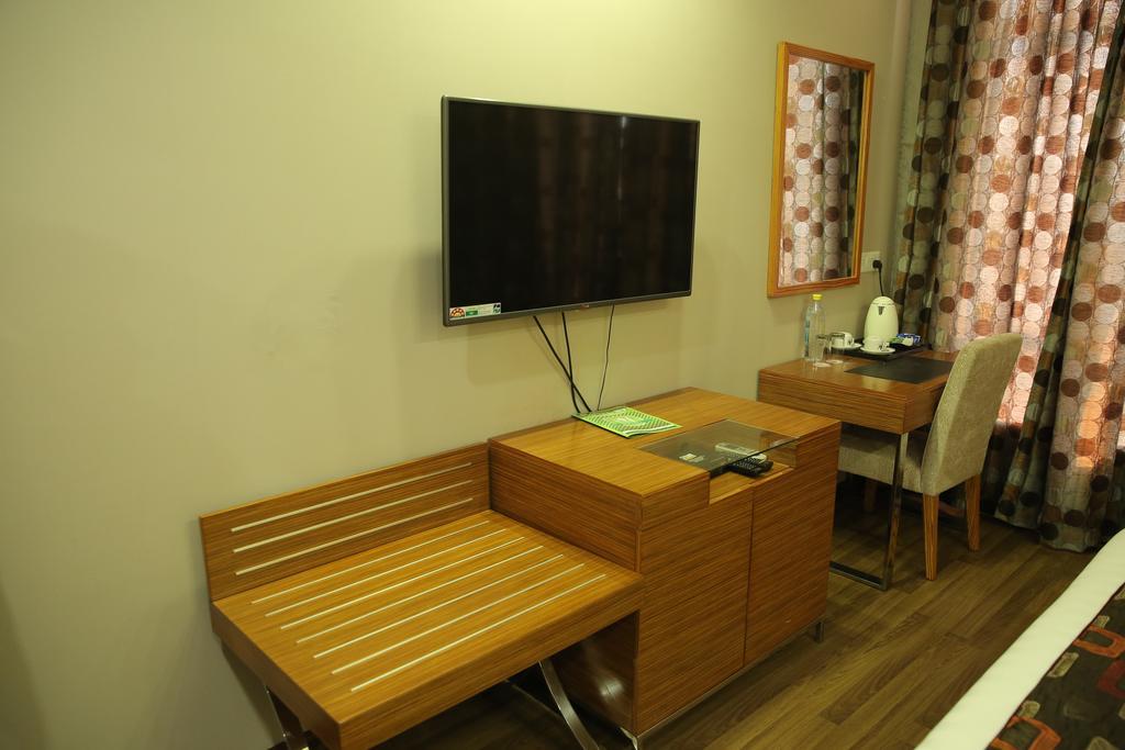Kashipur Hotel Sv מראה חיצוני תמונה